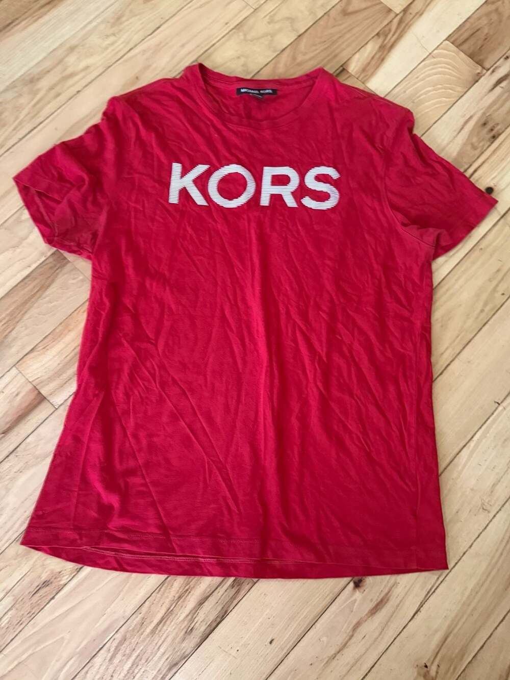 Michael Kors Red T-Shirt with White Logo Graphic Medium